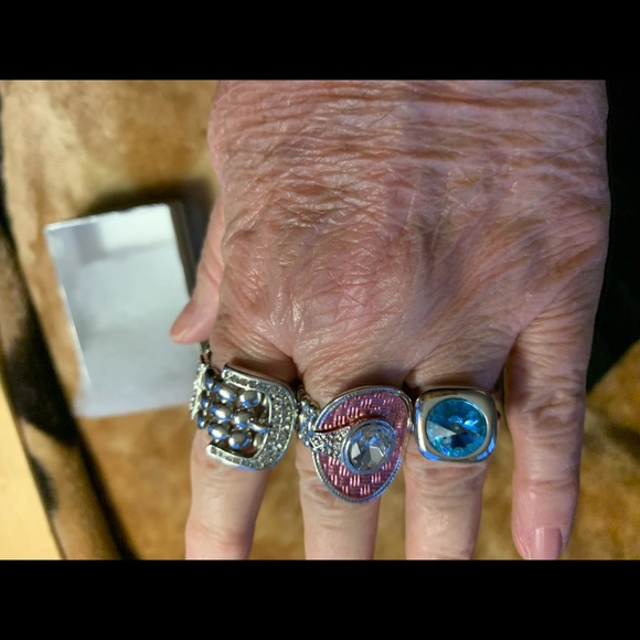 Three Adjustable Rings - Picture 14 of 16